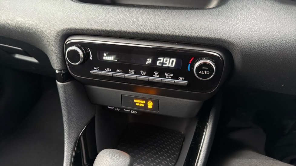 Toyota Yaris 1.5 Hybrid Excel Cvt Brown #28