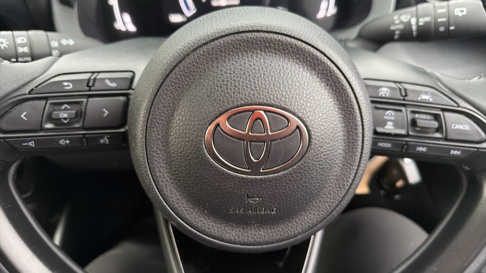 Toyota Yaris 1.5 Hybrid Excel Cvt Brown #27