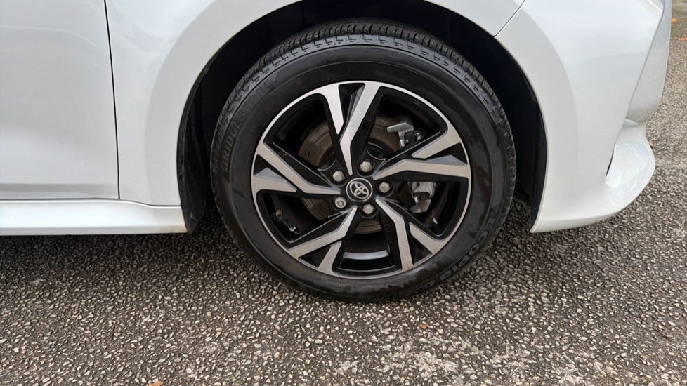Toyota Yaris 1.5 Hybrid Excel Cvt Brown #30