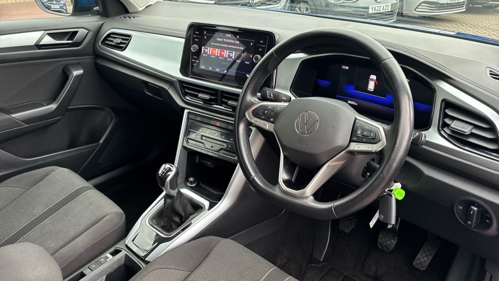 Volkswagen T-Roc Life Blue #6
