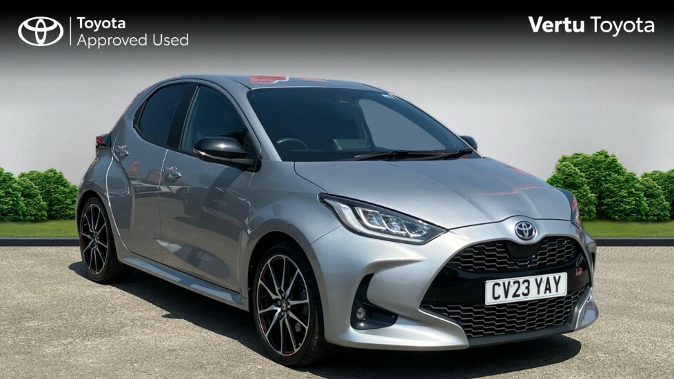 Toyota Yaris Gr Sport Silver