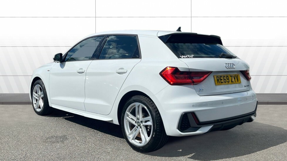 Audi A1 S Line RE69ZYV White #2
