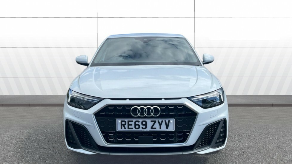 Audi A1 S Line RE69ZYV White #3