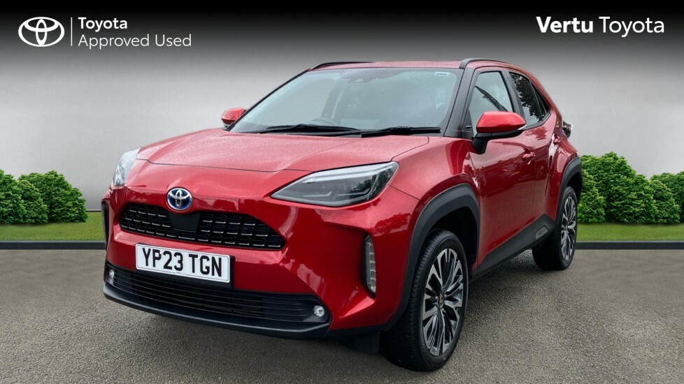 Toyota Yaris Cross Excel Red #3
