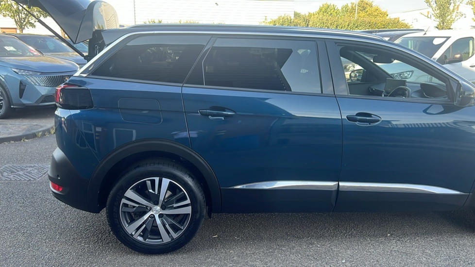 Peugeot 5008 Allure Premium SL23XWZ Blue #6