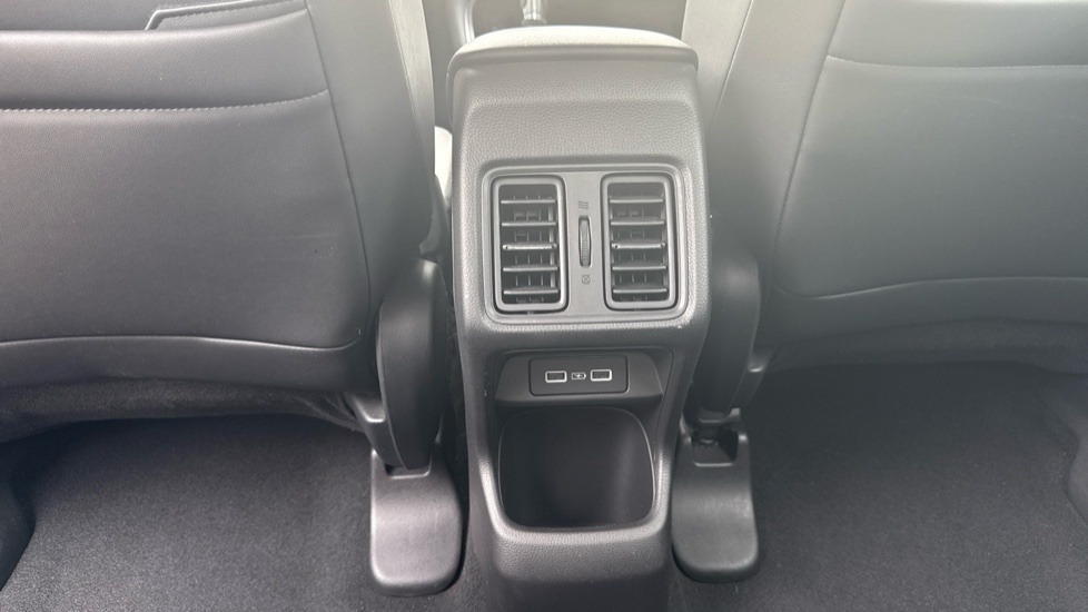 Honda Hr-V Honda Hr-v 1.5 Ehev Advance Style Cvt Hatchbac White #26