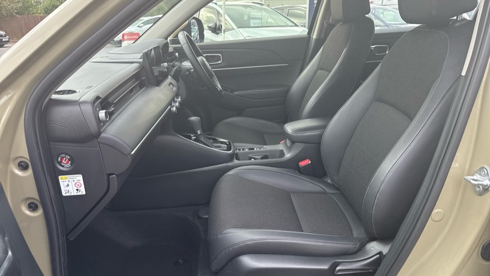 Honda Hr-V Honda Hr-v 1.5 Ehev Advance Style Cvt Hatchbac White #28