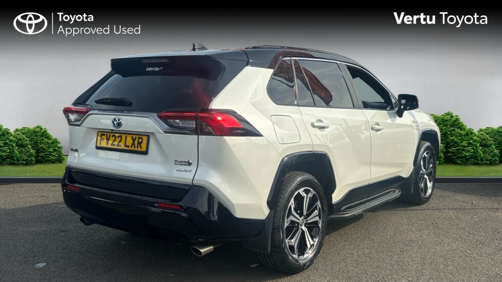 Toyota Rav 4 Dynamic FV22LXR White #2
