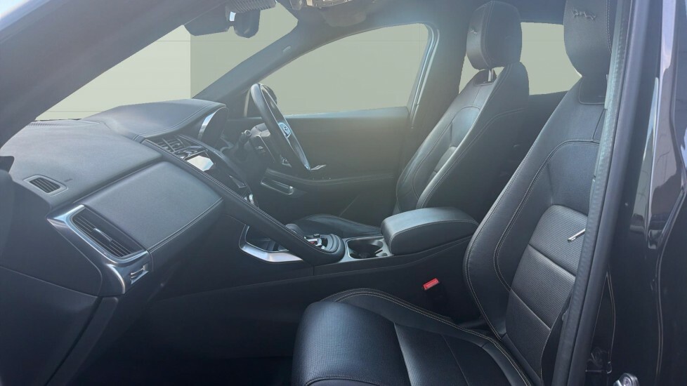 Jaguar E-Pace R-dynamic S Black #3