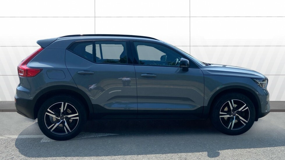 Volvo XC40 Plus Grey #5