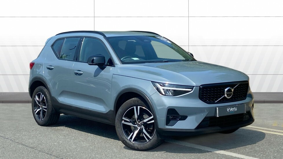 Volvo XC40 Plus Grey