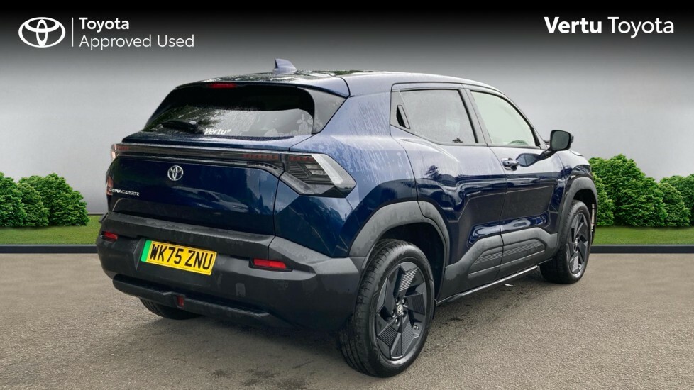 Toyota Urban Cruiser Design Blue #2