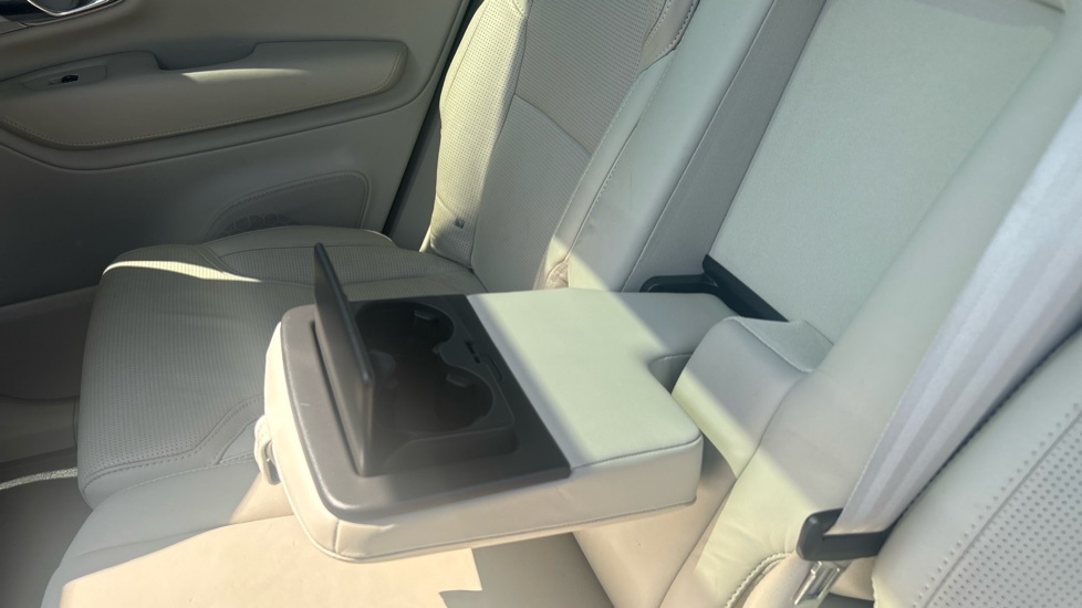 Volvo XC90 T8 Twin Engine R-design Pro Air Suspension, Retr Black #29