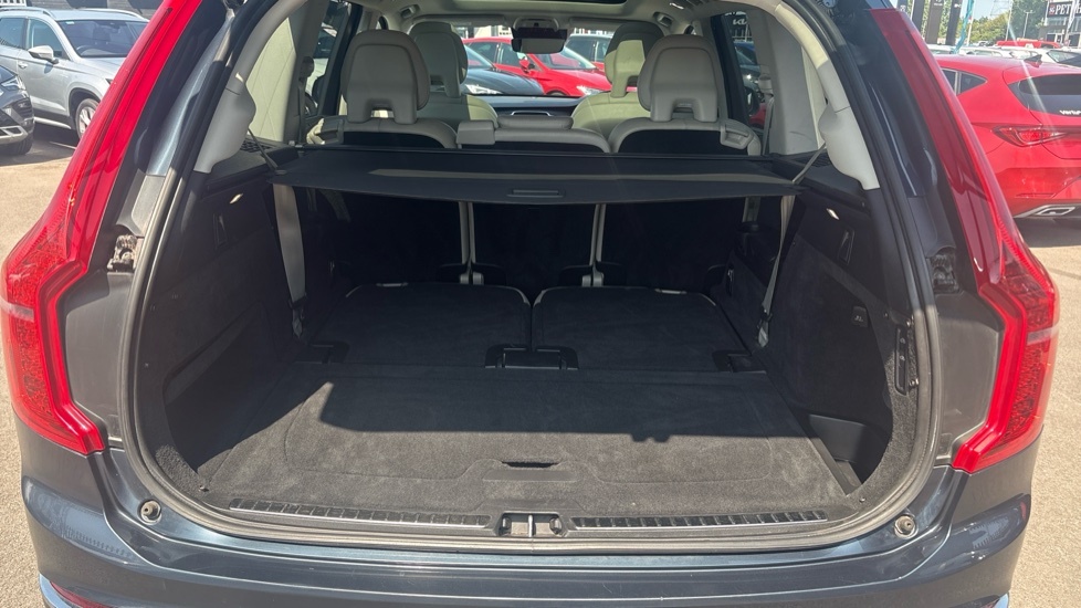 Volvo XC90 Inscription Pro Blue #4