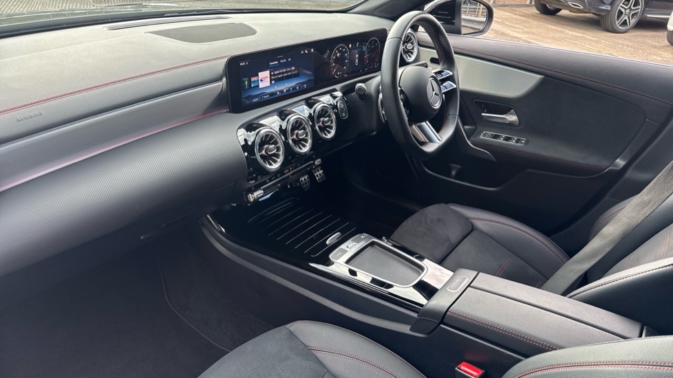 Mercedes-Benz CLA Class 1.3 Cla180h Mhev Sport Executive Coupe 7G-dct Eu Grey #9