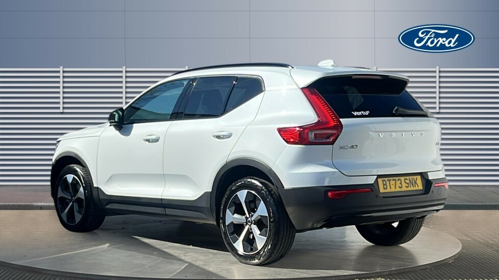 Volvo XC40 Ultimate Blue #2