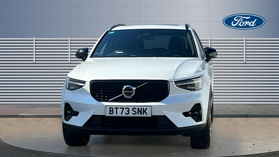 Volvo XC40 Ultimate Blue #3