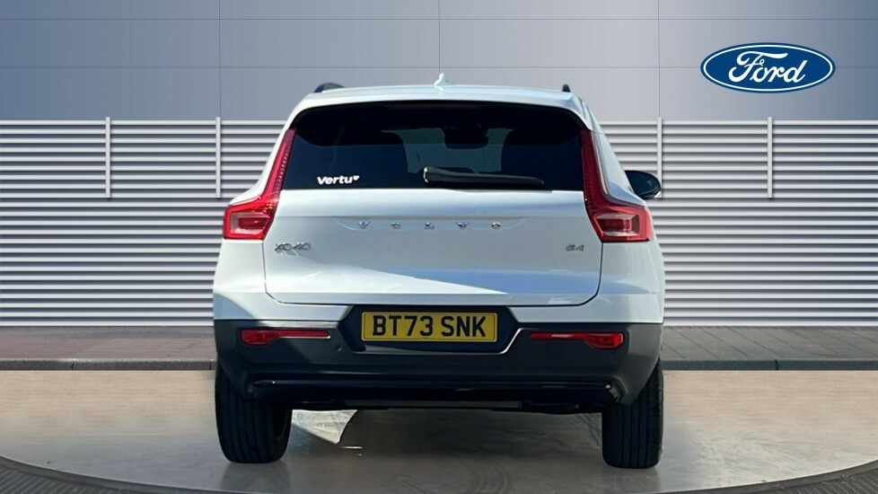 Volvo XC40 Ultimate Blue #6