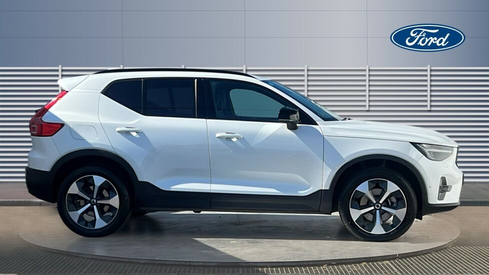 Volvo XC40 Ultimate Blue #5