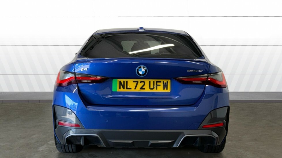 BMW i4 M Sport NL72UFW Blue #6