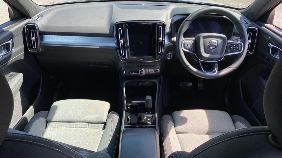 Volvo XC40 Plus HD23SKZ Silver #5