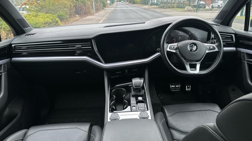 Volkswagen Touareg 3.0Tdi 286Ps Sel Tech 4Motion White #10
