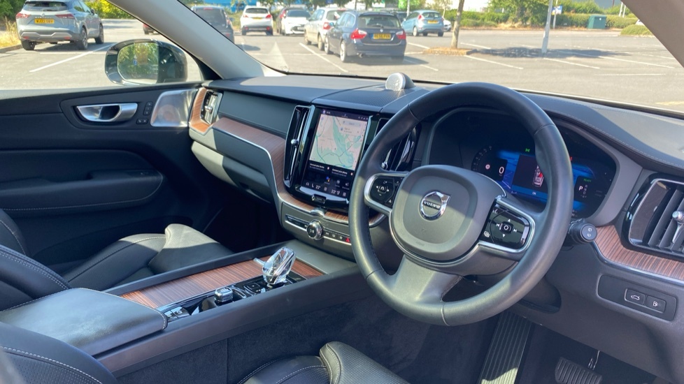Volvo XC60 Ultimate Gold #4