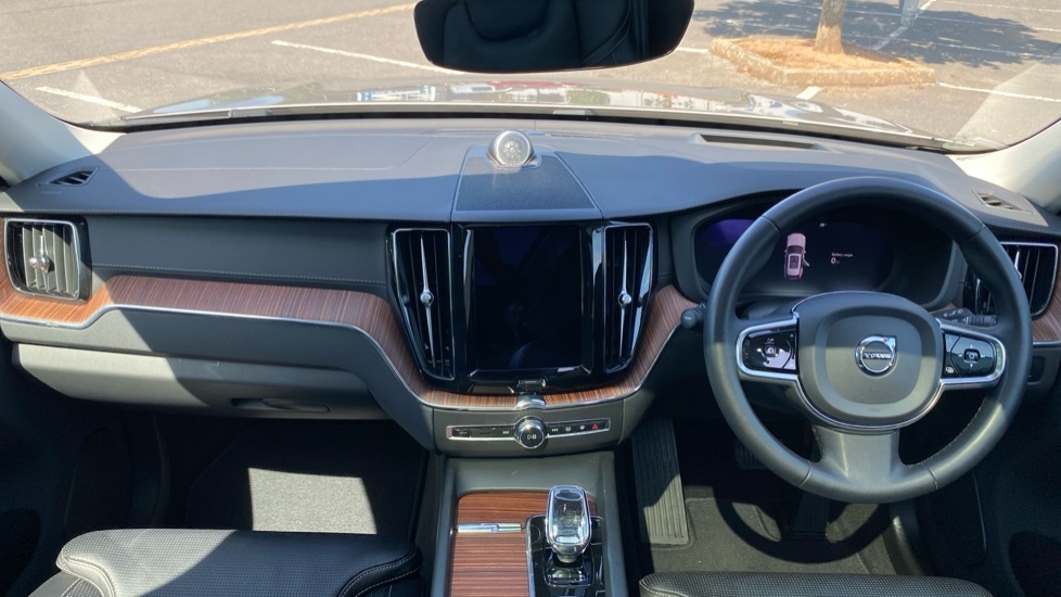 Volvo XC60 Ultimate Gold #5
