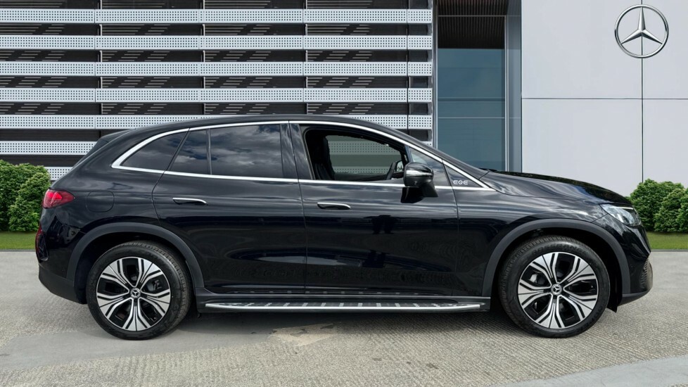 Mercedes-Benz EQE Business Class Black #5