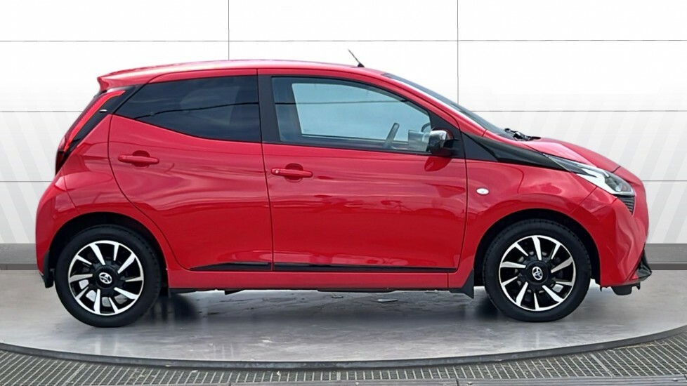 Toyota Aygo X Vvt-i X-trend Tss Red #5