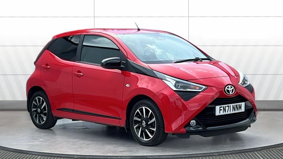 Toyota Aygo X Vvt-i X-trend Tss Red #1