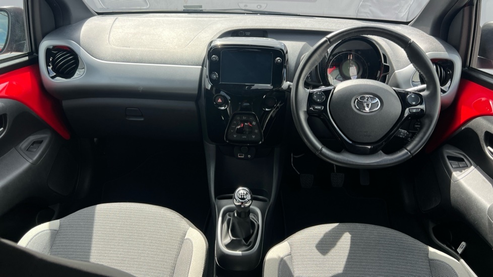 Toyota Aygo X Vvt-i X-trend Tss Red #10