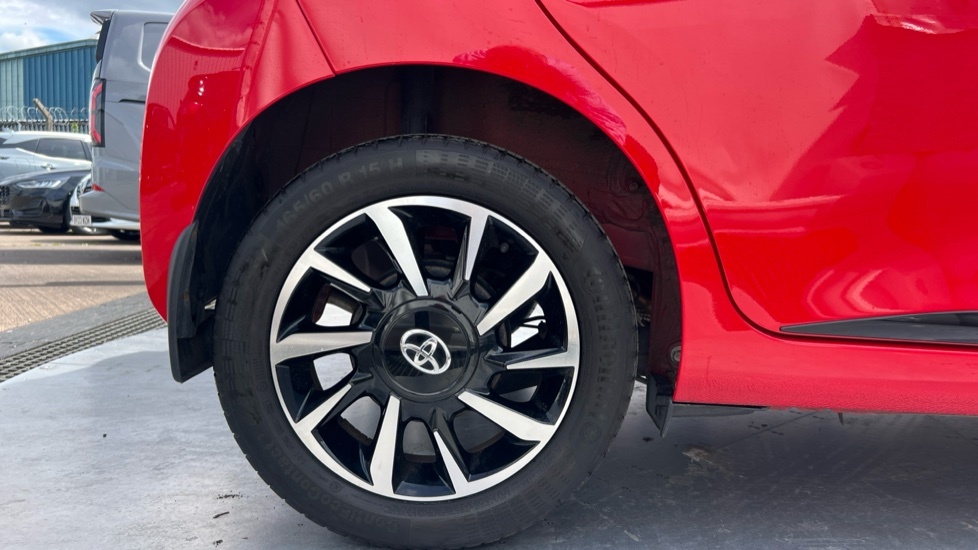Toyota Aygo X Vvt-i X-trend Tss Red #7