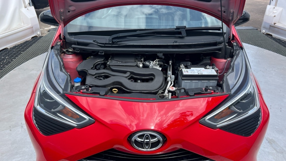 Toyota Aygo X Vvt-i X-trend Tss Red #8