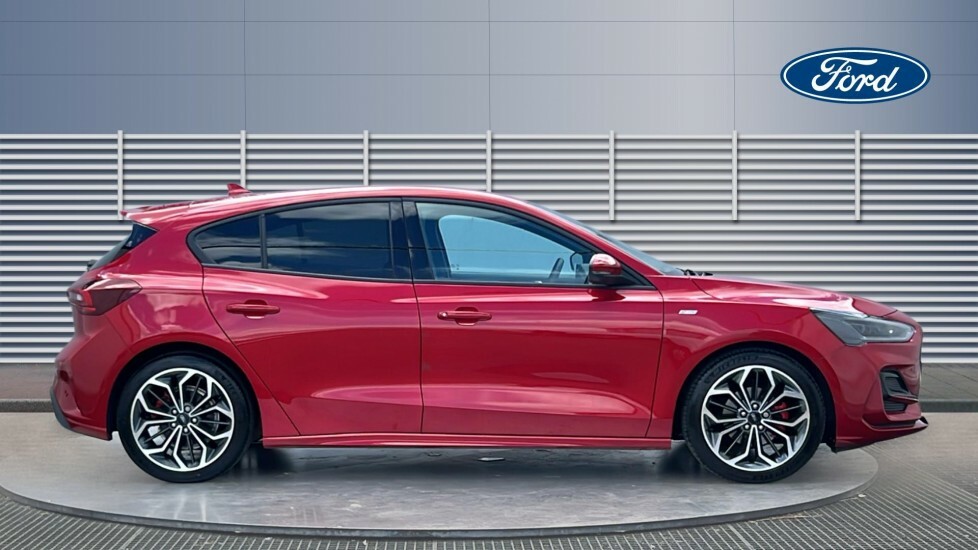Ford Focus St-line X VE75KYG Red #5