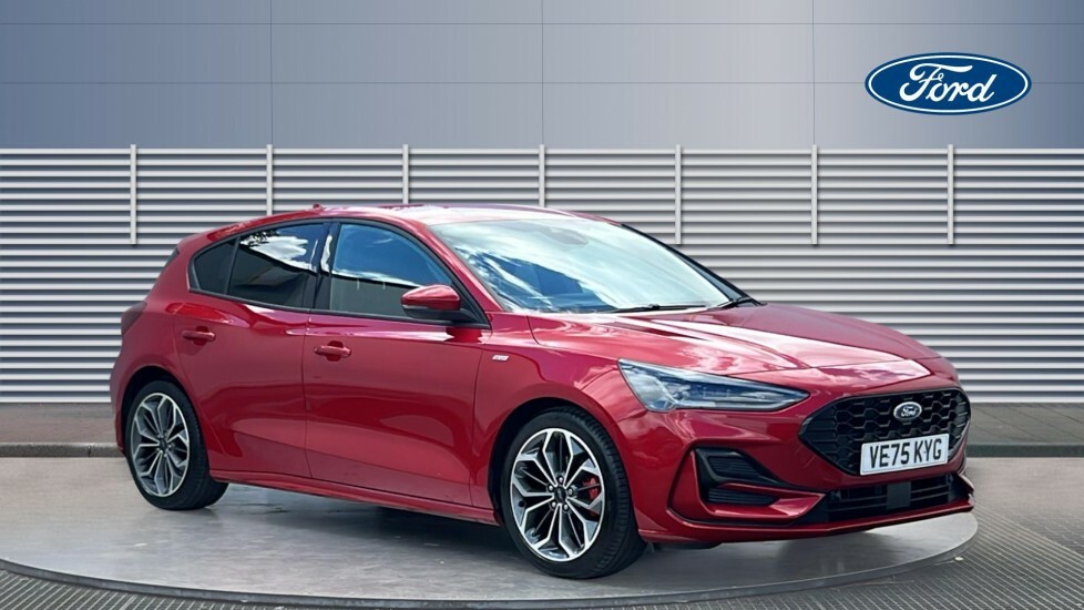Ford Focus St-line X VE75KYG Red