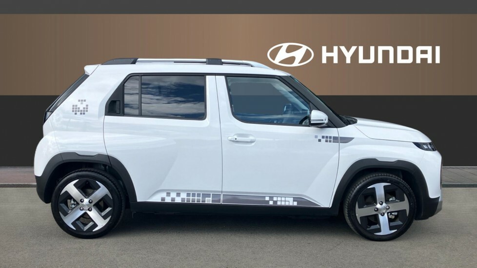 Hyundai Inster 02 White #5