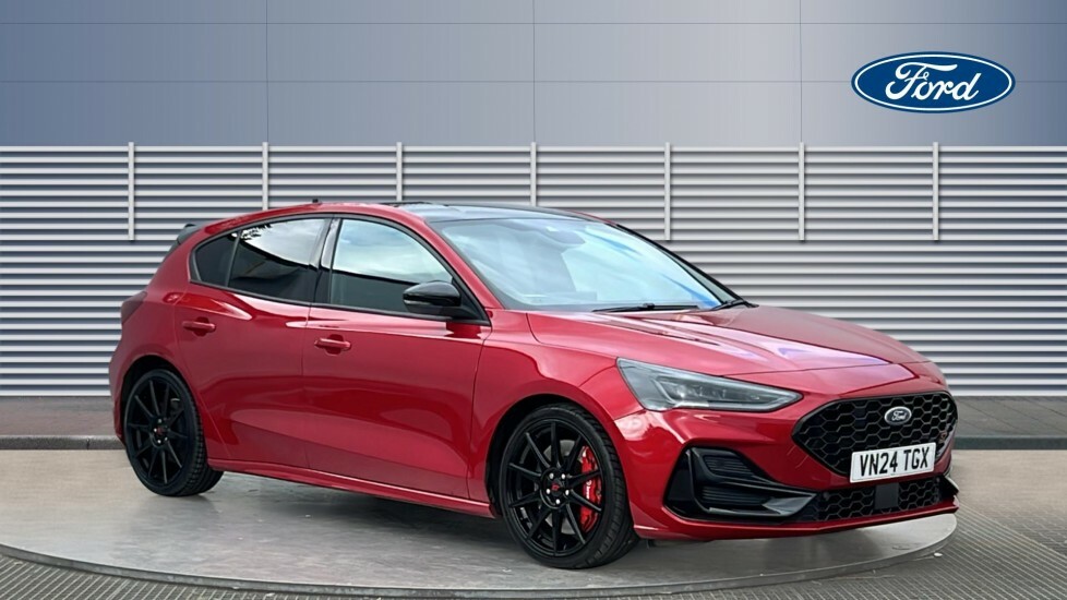 Ford Focus St VN24TGX Red
