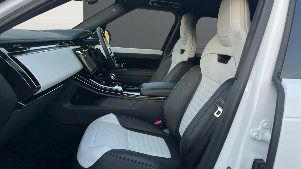 Land Rover Range Rover Sport Sv White #3