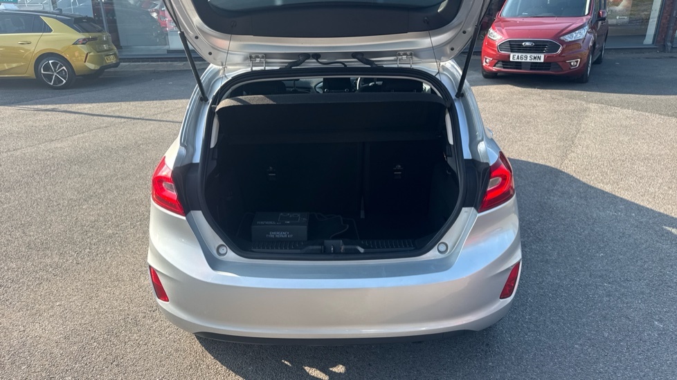 Ford Fiesta Titanium Silver #4