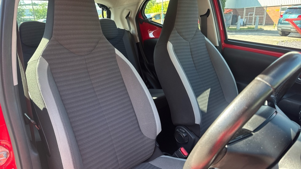 Toyota Aygo X Aygo X-press Vvt-i Cvt Grey #8