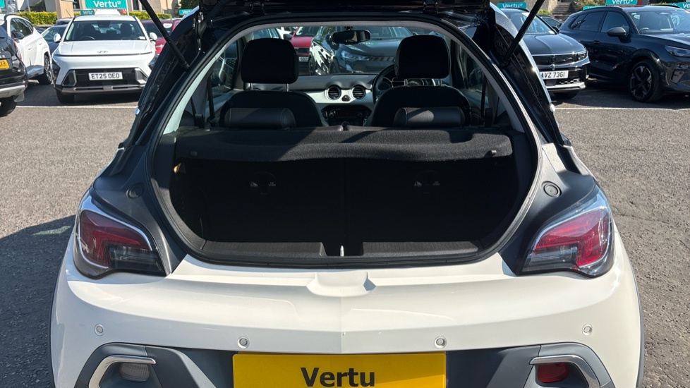 Vauxhall Adam Rocks Air White #4