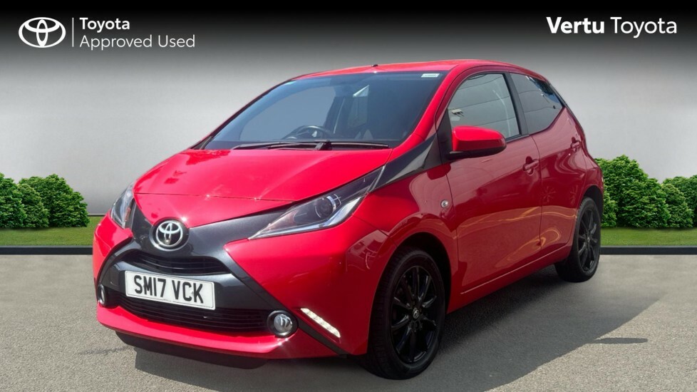 Toyota Aygo X X-style Red #3