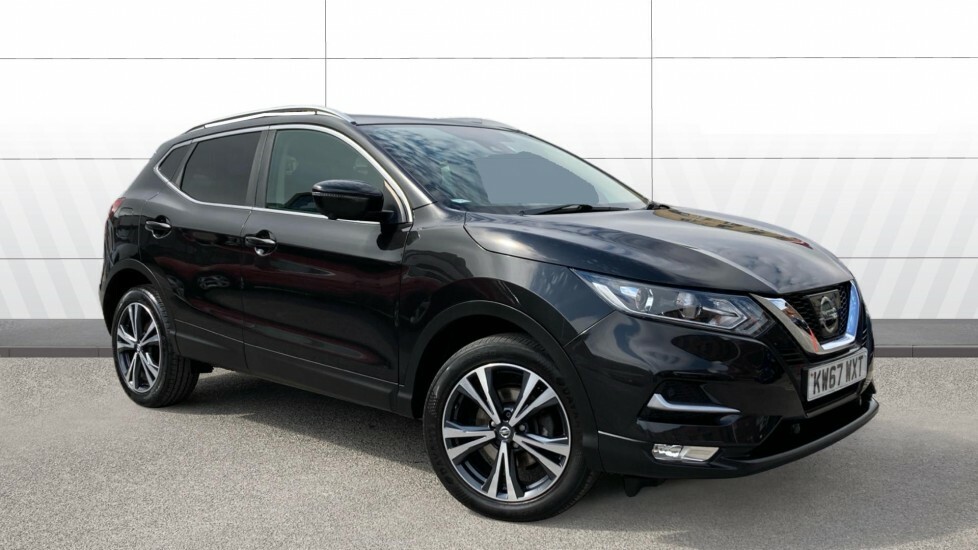 Nissan Qashqai N-connecta Black