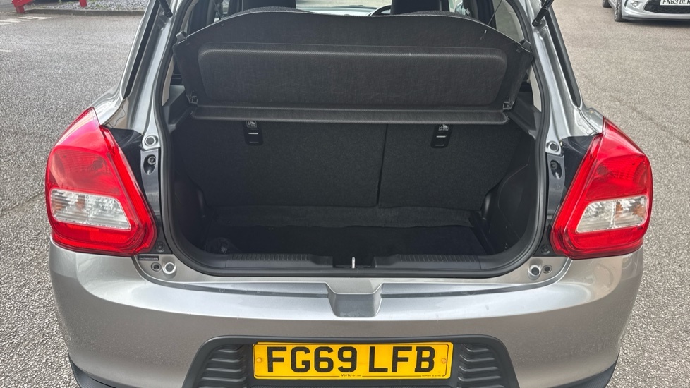 Suzuki Swift Attitude Silver #4