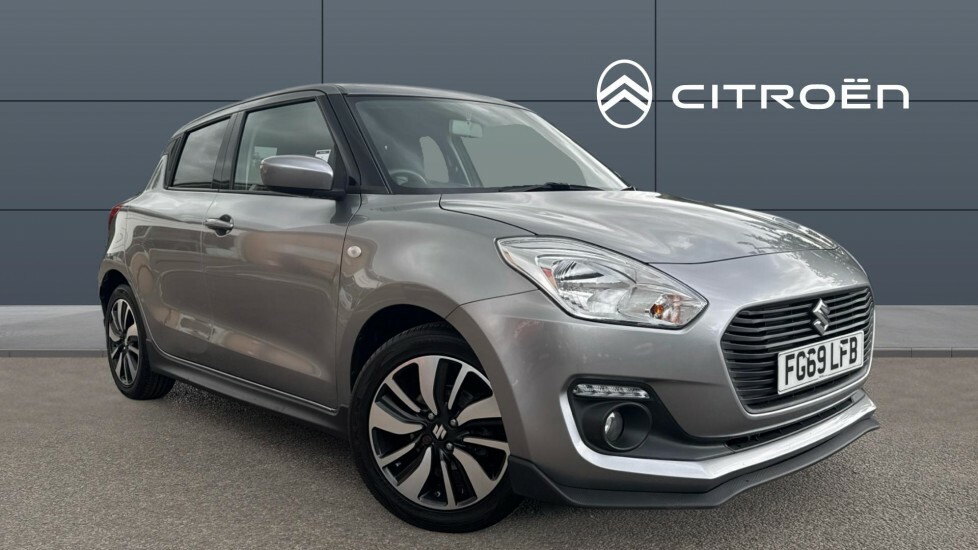 Suzuki Swift Attitude Silver