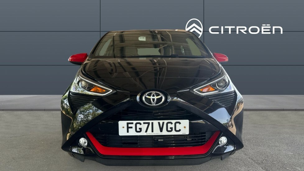 Toyota Aygo X X-trend FG71VGC Black #3
