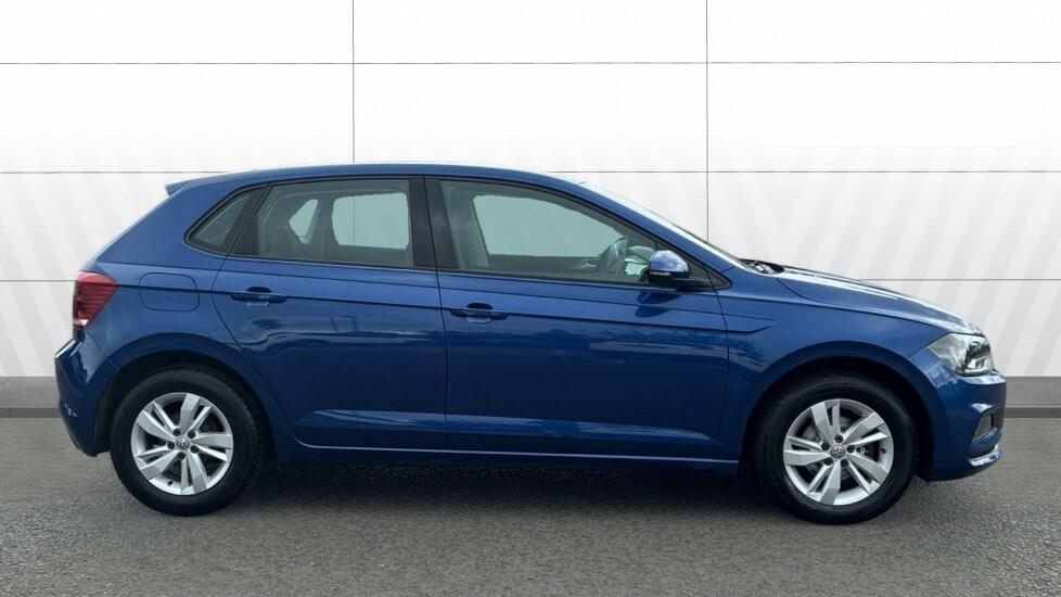 Volkswagen Polo Se Blue #5