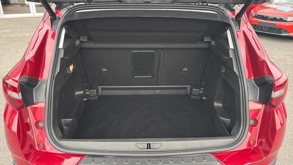 Vauxhall Grandland X Griffin Edition NC21ONT Red #4