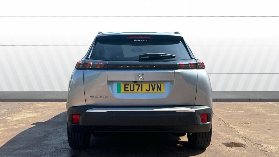 Peugeot e-2008 Allure Premium Grey #6
